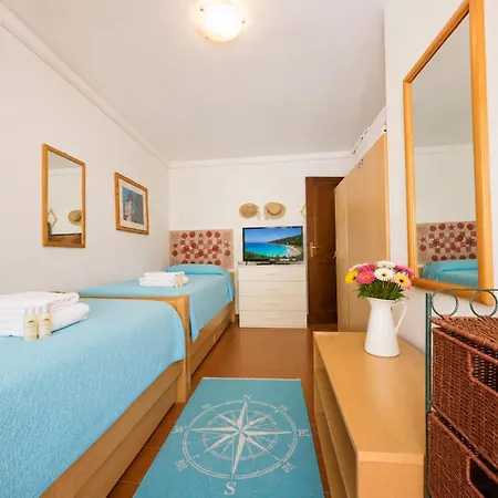 Sea View Two Bedroom Cb And G With Pool 200m From The * Baja Sardinia
