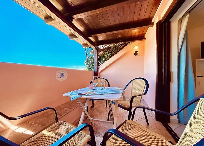 Sea View Cb 度假居 *